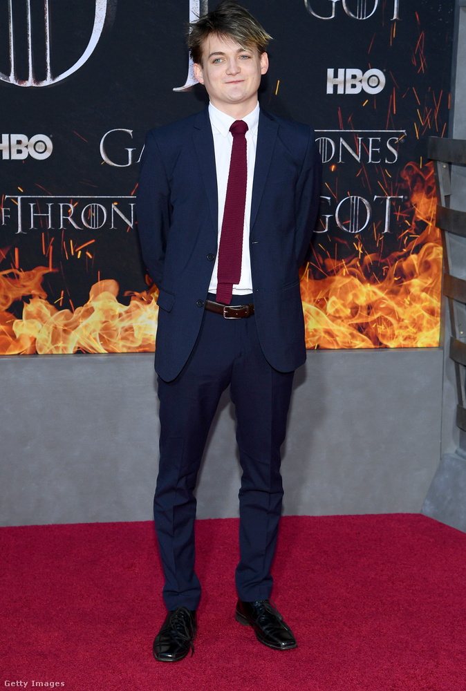 Jack GleesonA 32 éves sztár minden idők egyik leghálátlanabb szerepével vált ismerté, hiszen ő játszotta a Trónok harcában Joffrey Baratheon, a fiatal, zsarnoki uralkodó karakterét