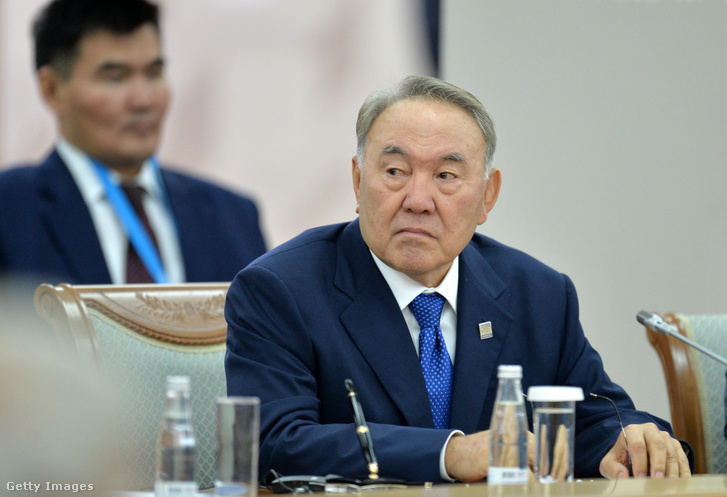 Nurszultan Nazarbajev 2015. július 10-én Oroszországban