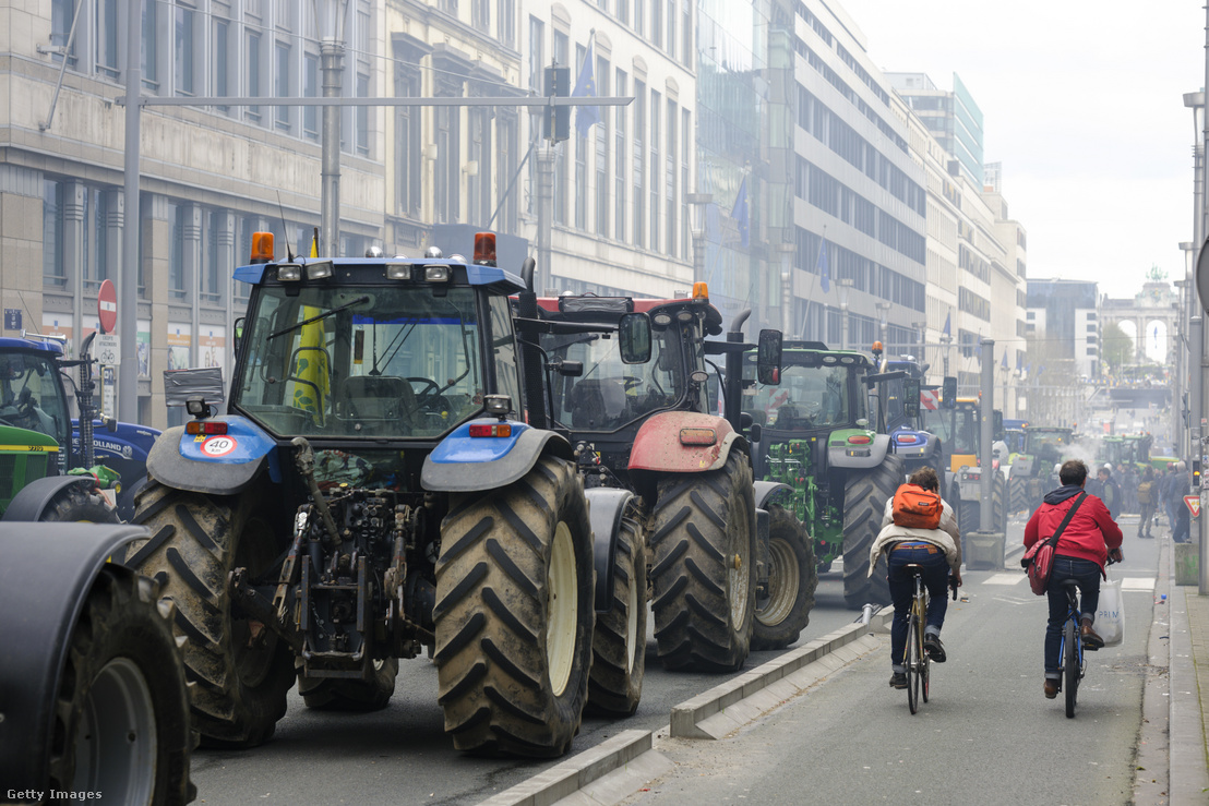 Belga gazdák tüntetnek Brüsszelben 2024. március 26-án