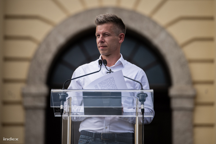 Magyar Péter 2024. május 5-én
