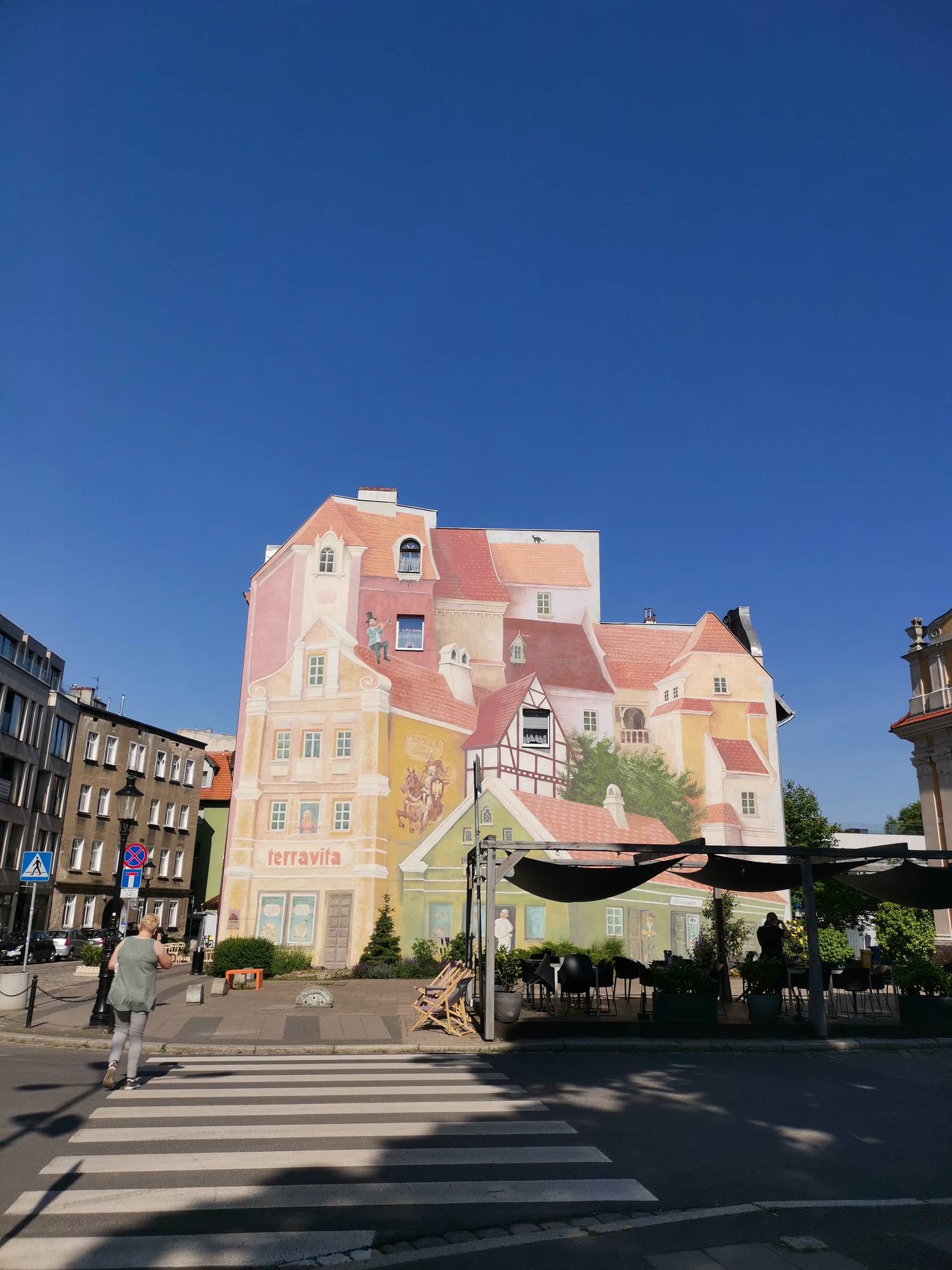Śródka kerület leghíresebb, 3D-s falfestménye, ami az egykori piacnegyednek állít emléket.