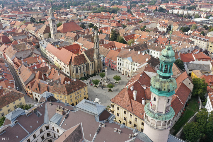 A Fő tér és környéke Sopron óvárosában 2020. augusztus 27-én