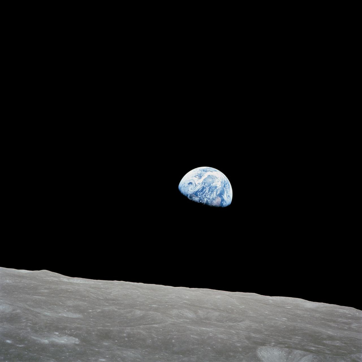 Bill Anders híres fényképe, amely az évek során rengeteg környezetvédelmi törekvés szimbólumává vált. - Forrás: NASA