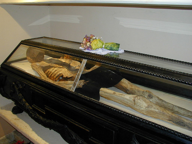 Hadik (II.) Mihály mumifikálódott holtteste ma a lendvai szőlőhegyen lévő kápolnában található