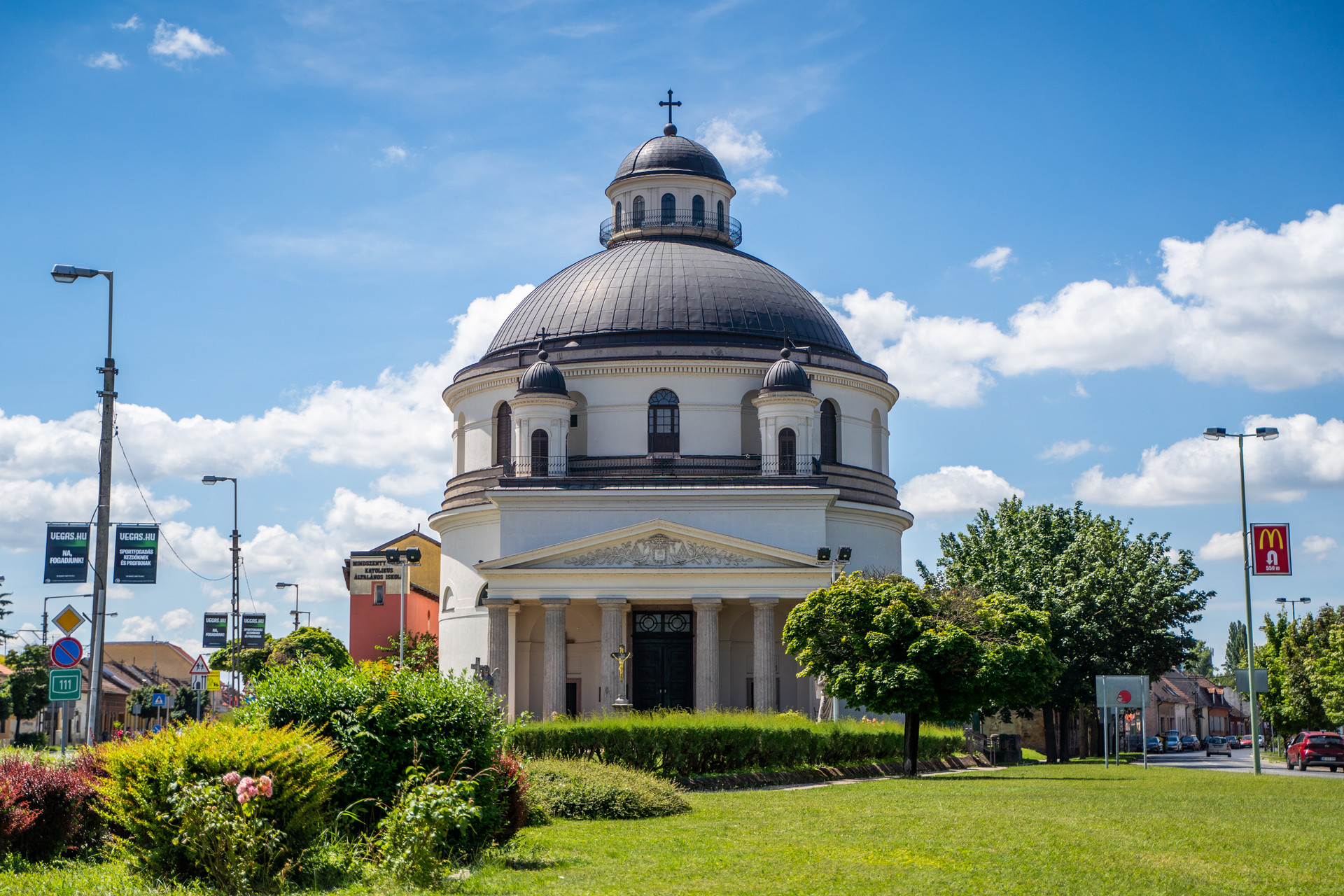 A Szent Anna-plébániatemplom