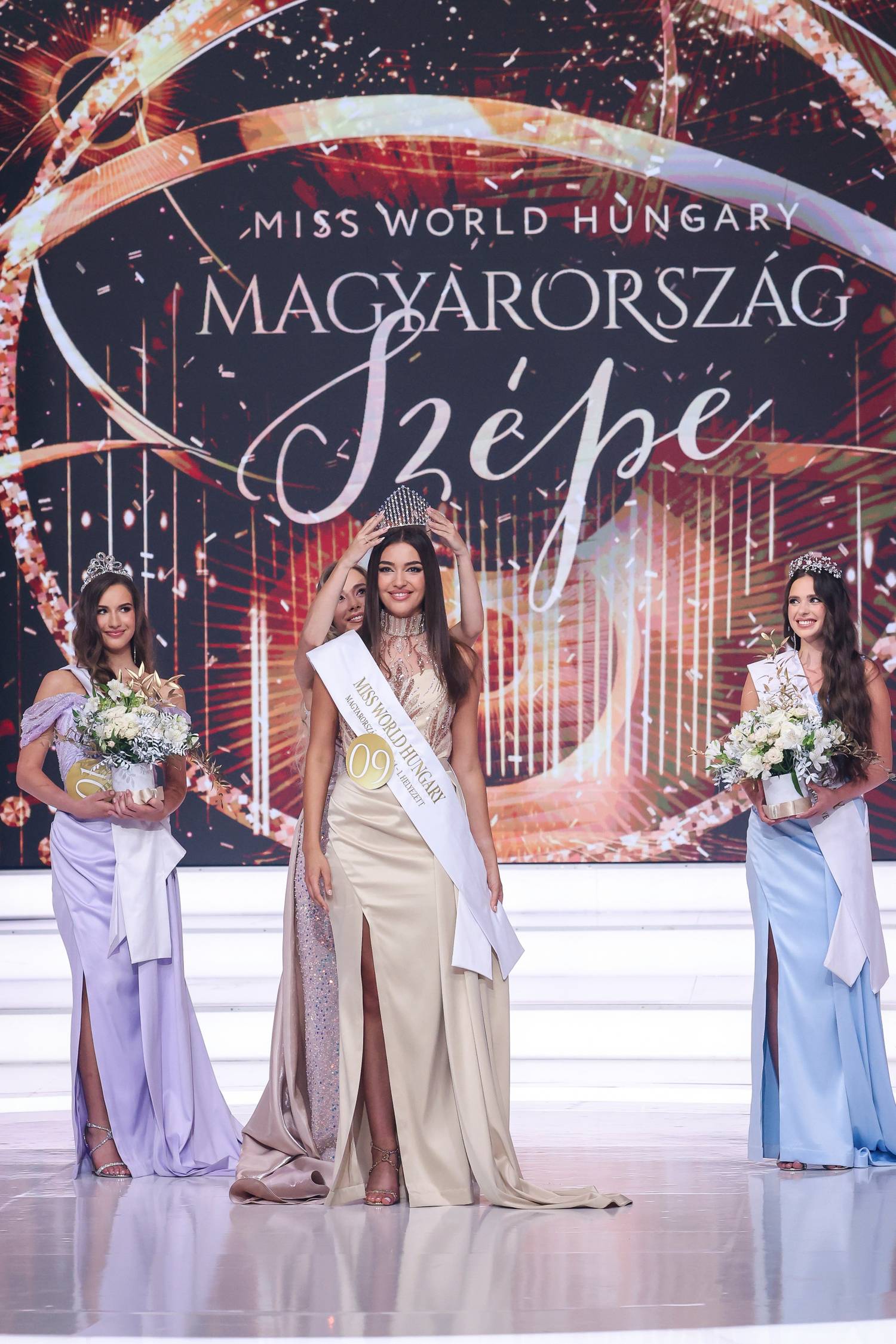 Katzenbach Andrea fejére került a korona a Magyarország Szépe – Miss World Hungary szépségverseny döntőjében vasárnap este.