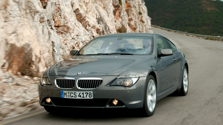 A pletykák szerint kupé és kabrió formában térne vissza a 6-os BMW.