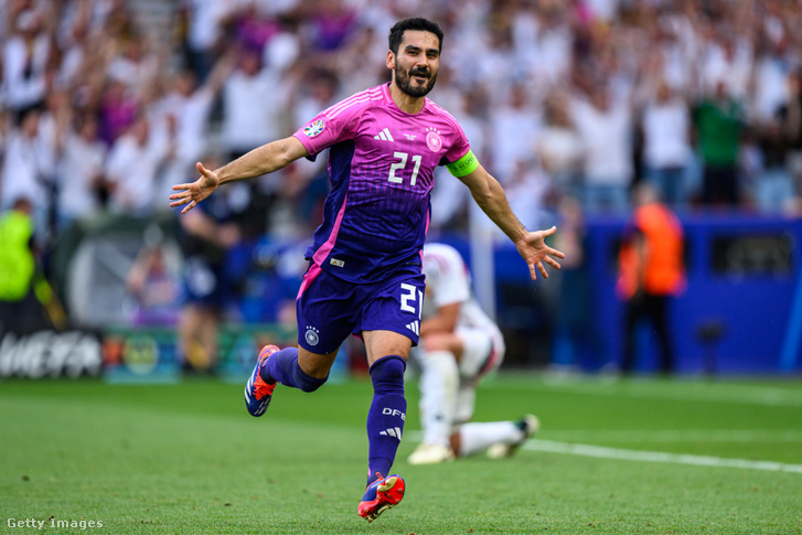 Gündogan származása nemcsak szimbólum, de személyiségével együtt valódi egységet teremtő erő is