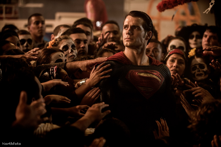 Henry Cavill Supermanként