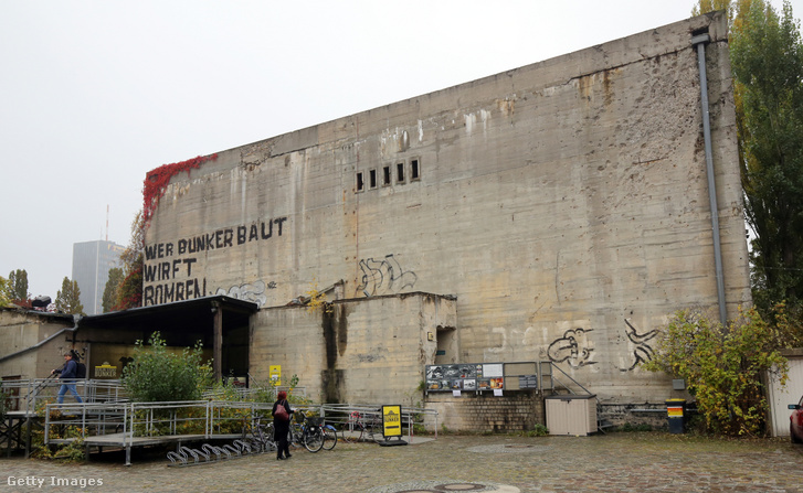 A berlini Anhalter Bahnhofnál lévő bunker 2016. október 27-én