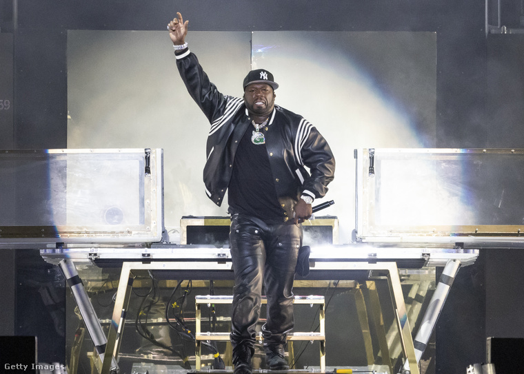 50 Cent2000-ben nagymamája háza előtt támadtak rá 50 Centre