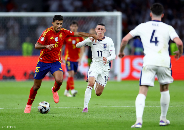 Rodri és Phil Foden