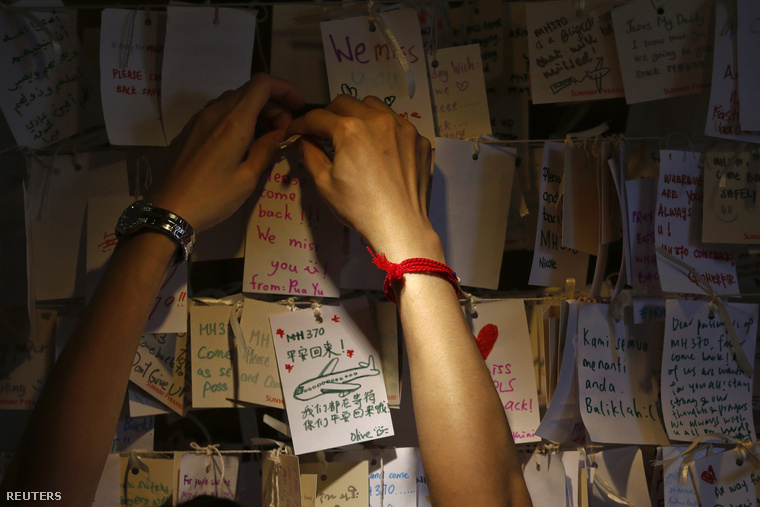 2014-03-22T100424Z 1586577327 GM1EA3M1E3Z01 RTRMADP 3 MALAYSIA-A