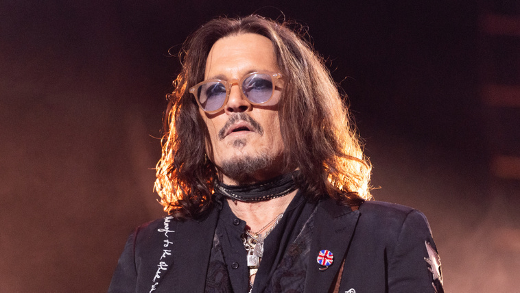 Johnny Depp a legismertebb olasz tenoristával lépett fel
