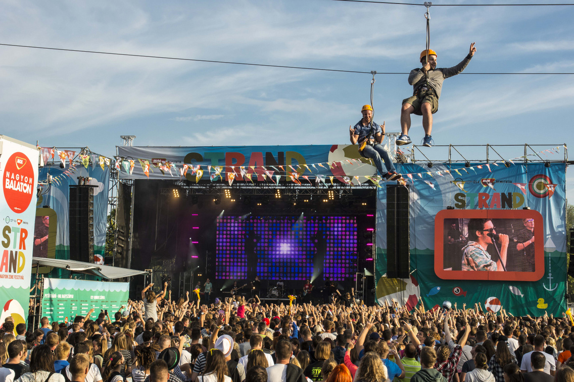 strand-fesztival-nagyon-balaton-installaciok korosi-tamas 201408