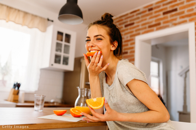 A citrusféléket is érdemes egész évben beiktatni a nőknek az étrendjükbe