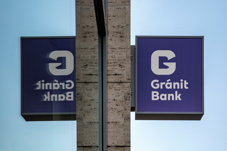 Gránit bank-2 (2) (1)