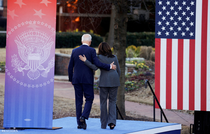 Joe Biden amerikai elnök és Kamala Harris amerikai alelnök Atlantában 2022. január 11-én