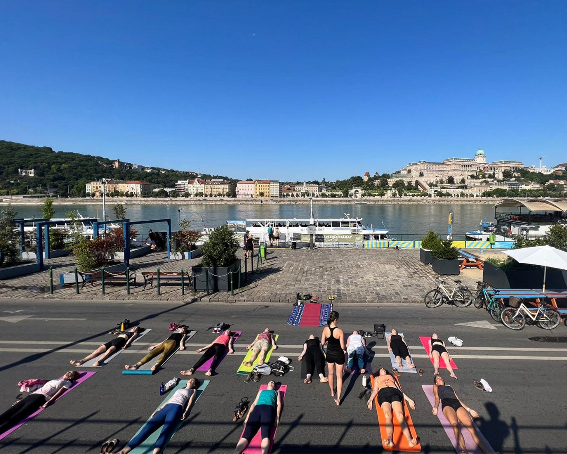 Viadukt Bar - Yoga