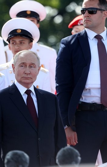 Putyin kardot villantott: lépni fog, ha megérkeznek az amerikai rakéták