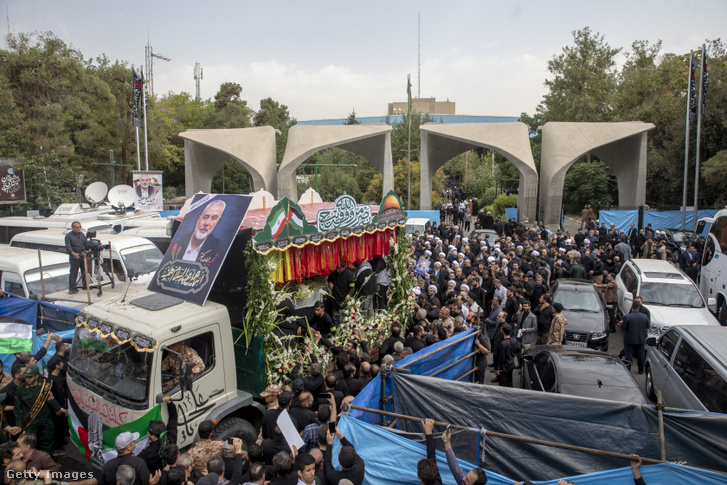 Iszmail Haníje gyászszertartása Teheránban