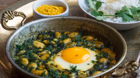 Babos-tojásos egytálétel sok kaporral