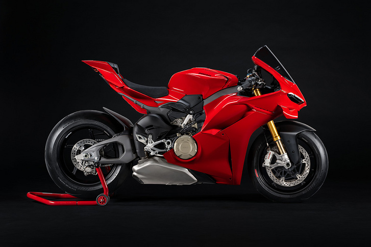 2025-DUCATI-PANIGALE-MY25 PANIGALE V4S STATICS- 5  UC662238 Low