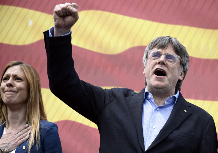 Carles Puigdemont egy kampánygyűlésen a francia Argeles-sur-Mer városában 2024. május 4-én