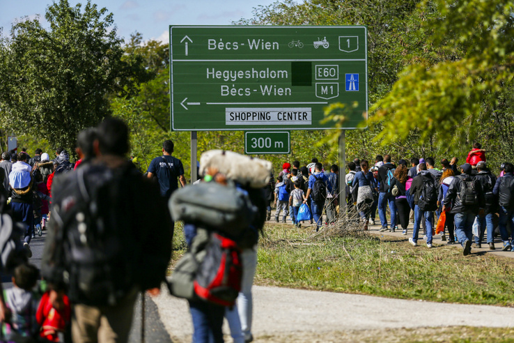 Menekültjeink, akikre integráció vagy egy nyugati no-go zóna vár