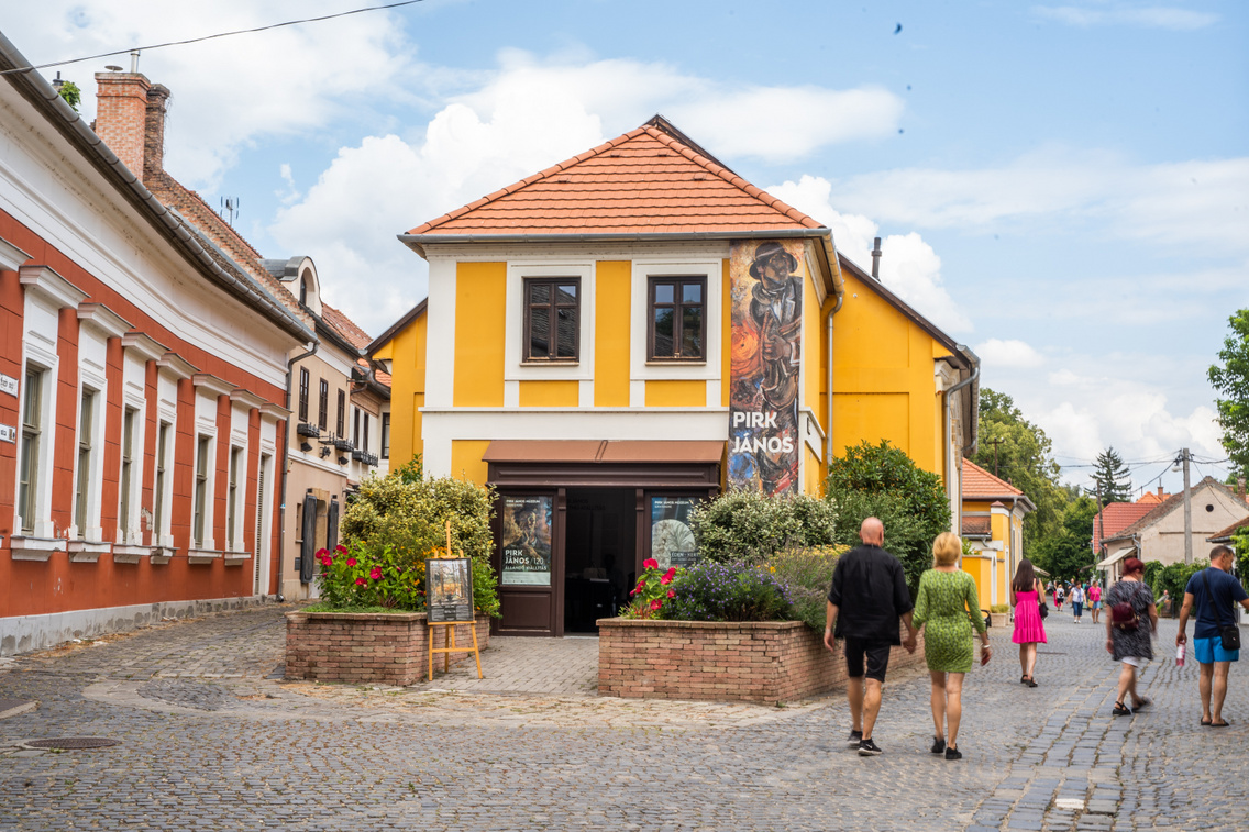 szentendre 2024.07.21 bodorkosmate-09414