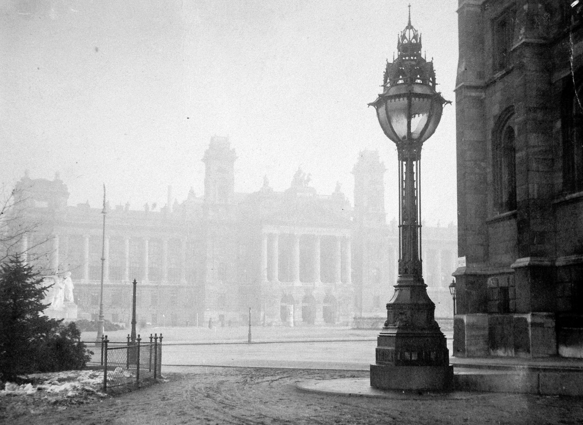 Kossuth Lajos tér, szemben az Igazságügyi Palota, 1929