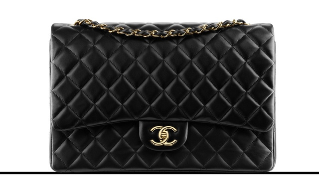A Chanel klasszikus Large Flap Bagje