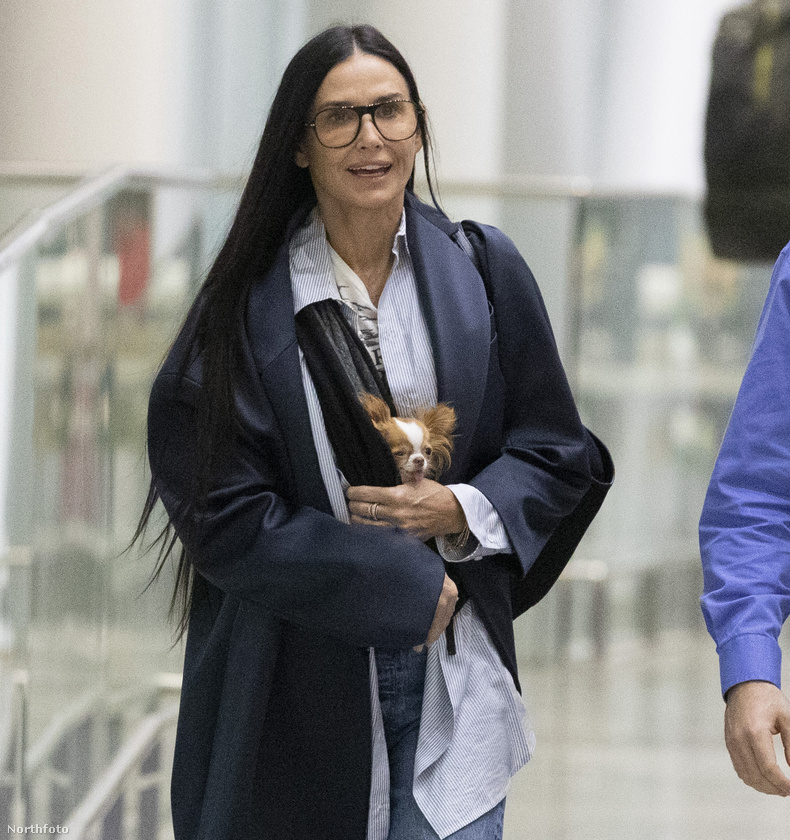 Demi Moore szintén Torontóba ment, a fesztiválon lesz ugyanis látható A szer című filmjének premierje