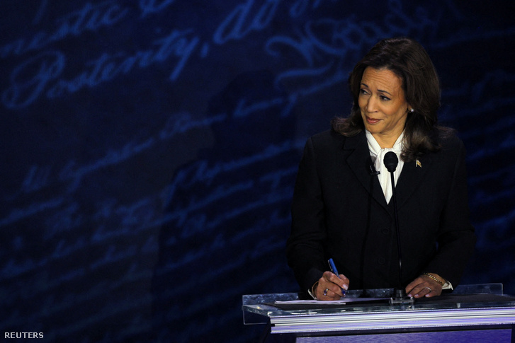 Kamala Harris demokrata elnökjelölt Philadelphiában, Pennsylvania államban 2024. szeptember 10-én