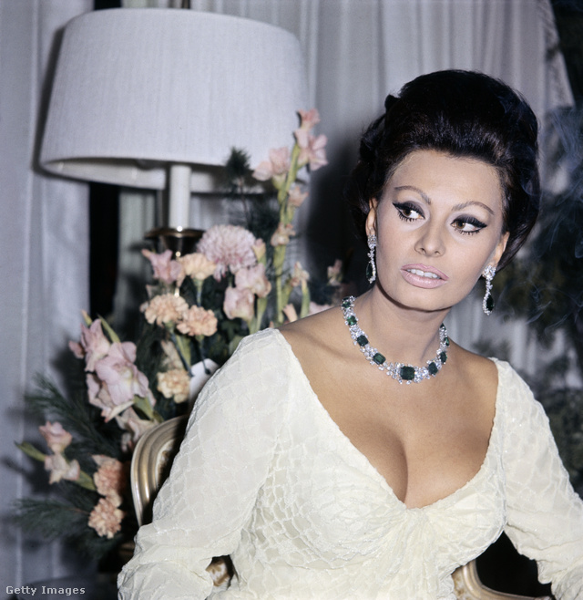 Báj, kecsesség, szépség és tehetség jellemezte Sophia Loren hat évtizedes pályafutását