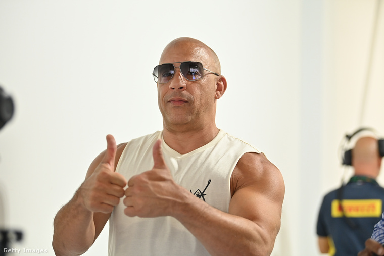 Vin Diesel 2002-ben motorozott Hollywoodban, amikor az orra előtt hatalmas sebességgel egymásba csapódott két autó