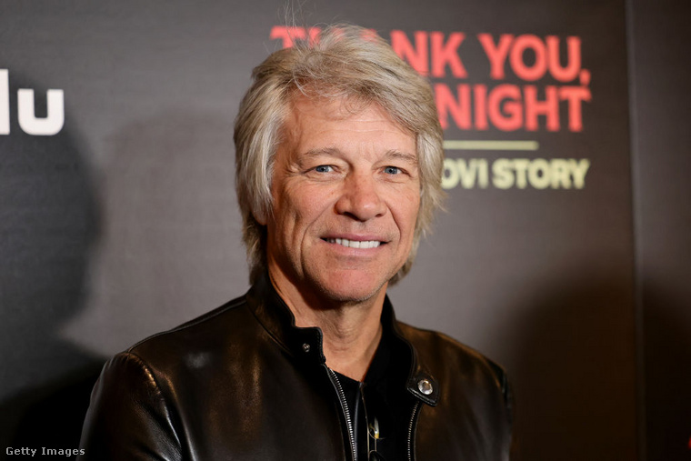 Jon Bon Jovi&nbsp;Jon Bon Jovi volt Martha Stewart szomszédja East Hamptonban, ahol mindketten nyaraltak