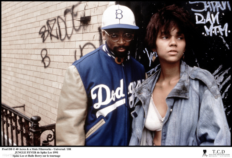 Halle Berry 1991-ben Spike Lee Dzsungelláz című filmjében kapott szerepet, ám a fiatal színésznő nehezen találta a crack függő lány karakterét