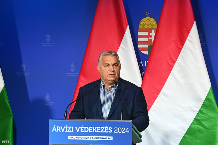 Orbán Viktor miniszterelnök az árvíz elleni védekezésről tartott sajtótájékoztatón a Miniszterelnöki Kabinetiroda sajtótermében 2024. szeptember 23-án