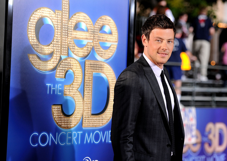 Cory Monteith kanadai színészt, aki a Glee – Sztárok leszünk! sorozatban lett világhírű, 31 évesen a vancouveri Fairmont Pacific Rim Hotel egyik szobájában találták holtan