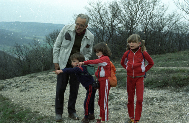 Nagy-Kevély, 1983, Dr. Kende István egyetemi docens kiránduláson