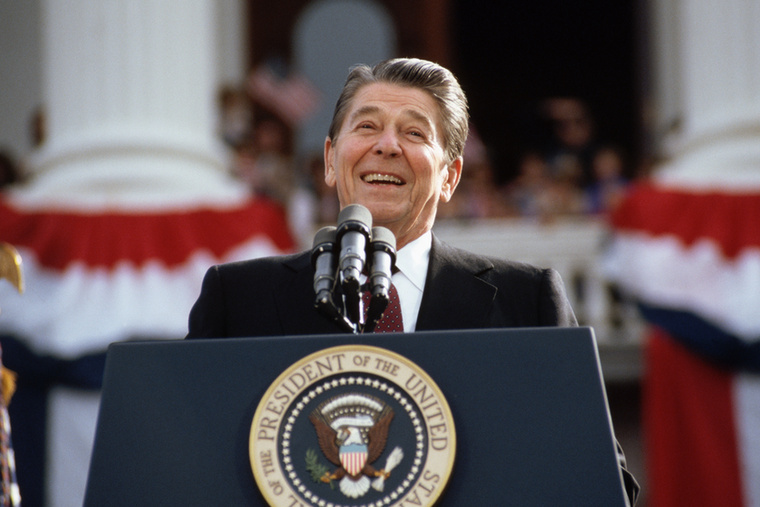 Ronald Reagan már azzal is történelmet írt, hogy ő volt az egyetlen elnök, aki úgy lépett hivatalba, hogy korábban elvált