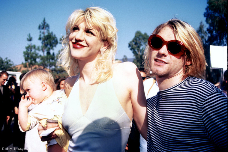 Kurt Cobain, Courtney Love és Billy Corgan: amikor a rockzene királyai is ugyanazért a nőért küzdenek&nbsp;Courtney Love tehetséges énekesnőként és zenészként vonult be a rocktörténelembe, de hírneve gyakran inkább a viharos kapcsolatairól szólt, semmint zenei teljesítményéről