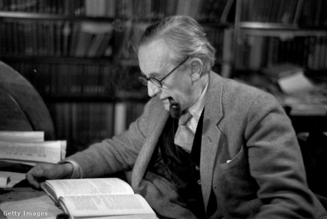 J.R.R. Tolkien úgy érezte, hogy a kézírás révén sokkal mélyebb kapcsolatot tud kialakítani a karaktereivel