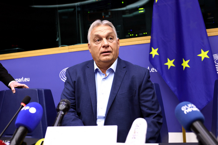 Orbán Viktor miniszterelnök nemzetközi sajtótájékoztatót tart a magyar soros elnökség programjáról az Európai Parlament strasbourgi épületében 2024. október 8-án