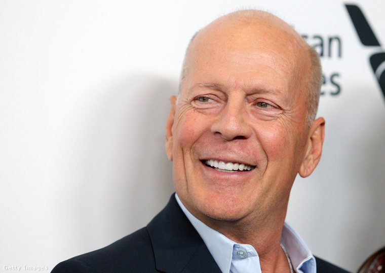 Bruce Willis, akinek szomorú története most összetöri a filmrajongók szívét, nem mindig volt a humoros és laza akciósztár, akinek karrierje csúcsán megismerhették a fiatalabb generációk