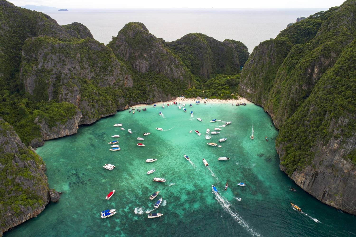 Maya Bay, Thaiföld