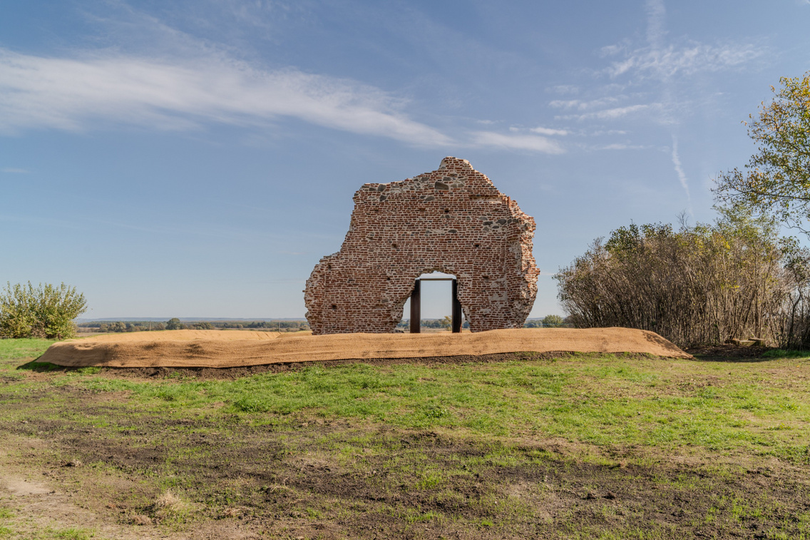 Varjaskéri templomrom 02