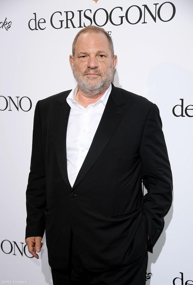 Harvey WeinsteinA korábban népszerű Hollywood-i filmest nemi erőszak és szexuális zaklatás vádjával 2020-ban ítélte 23 év börtönbüntetésre a New York-i törvényhozás, majd az ítéletet hatályon kívül helyezték, és újratárgyalást rendeltek el, amire várhatóan 2026-ban kerülhet sor – ha Weinstein megéli, ugyanis több betegsége mellett, nemrég rákkal diagnosztizálták a börtönben