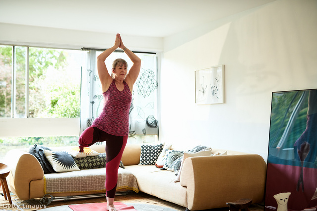 Los ejercicios de yoga también son adecuados para desarrollar el sentido del equilibrio.